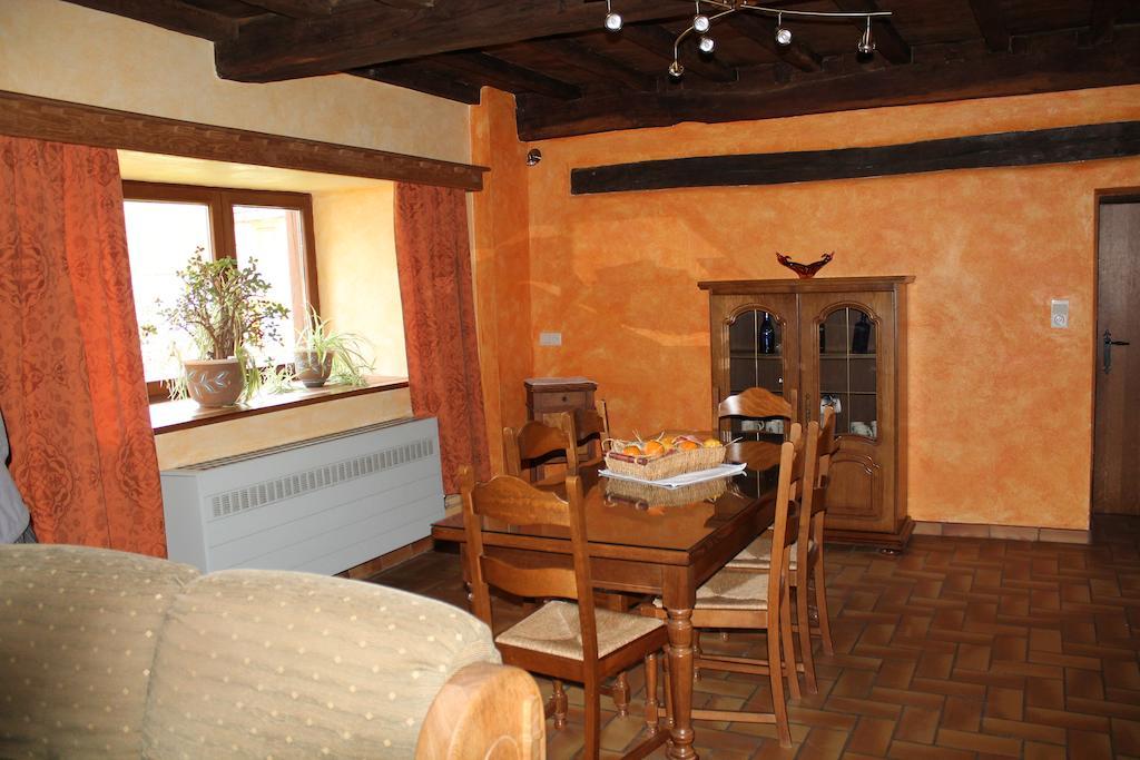 La Metairie Villa Houffalize Rom bilde